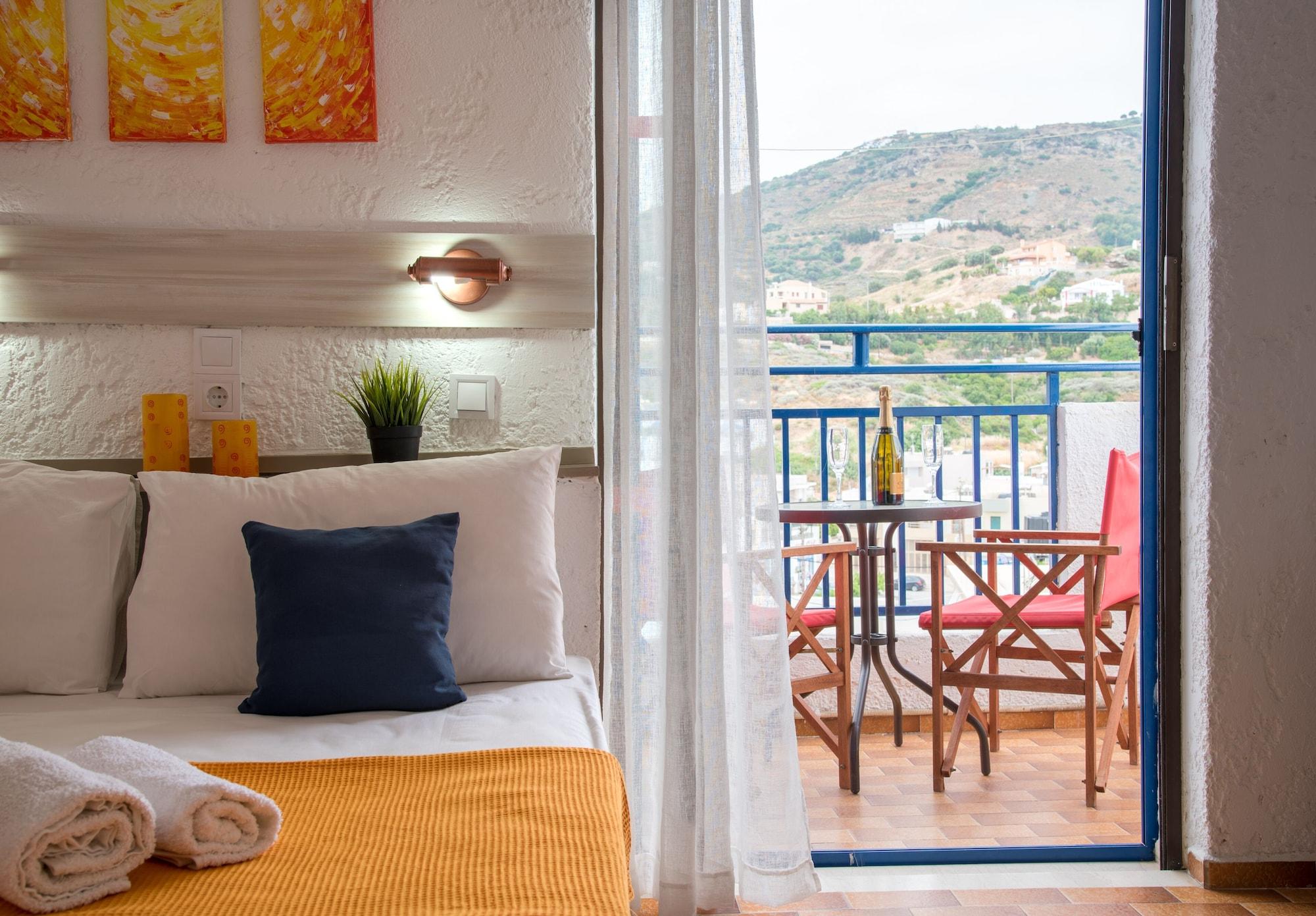 Amazona Aparthotel Agia Pelagia Exterior foto